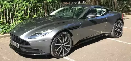 Aston Martin DB11